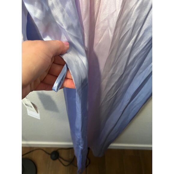 In Bloom silky pastel color robe by Jonqull size xs - Picture 6 of 6